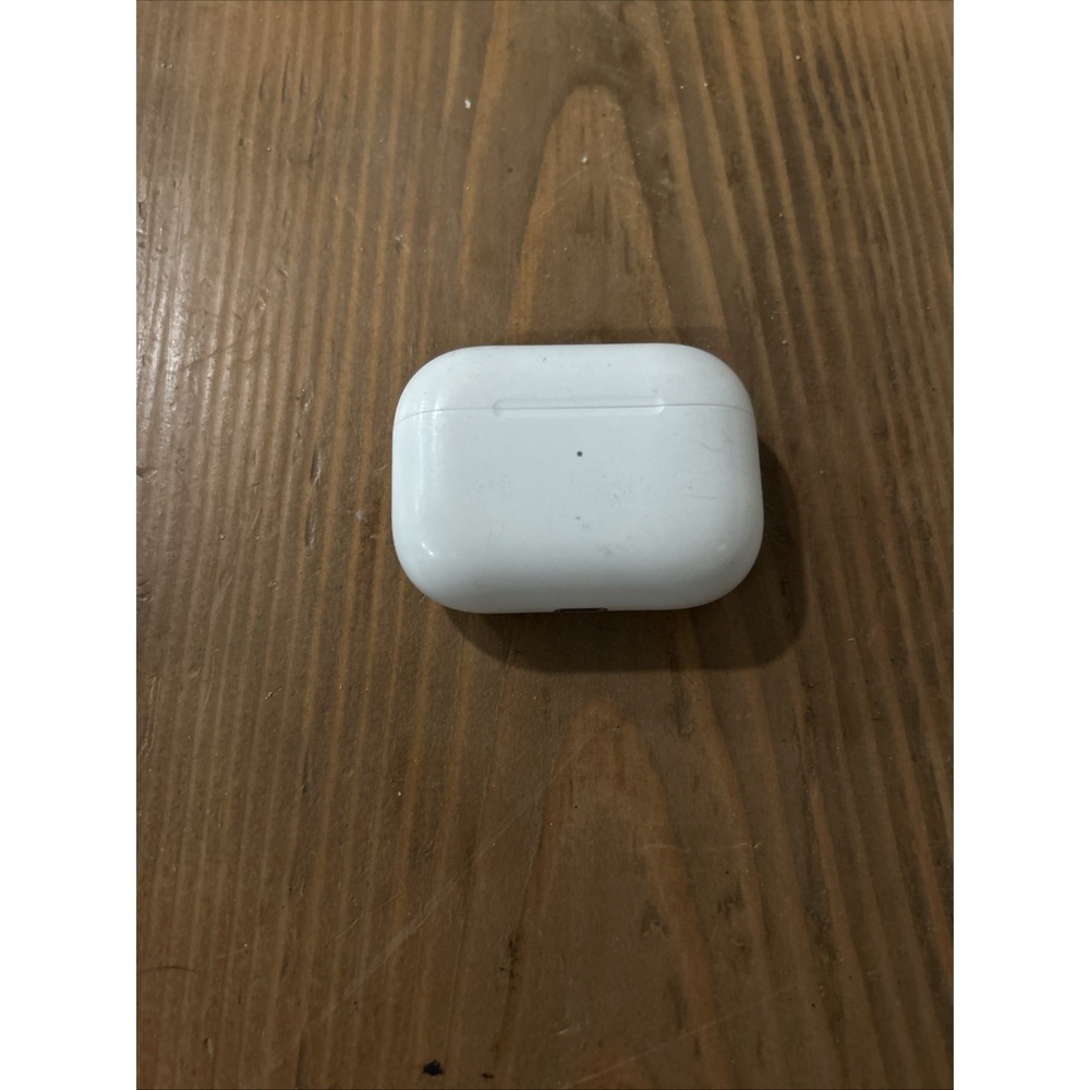 Apple AirPods Pro 1st Gen Replacement Charging Case  Genuine A2190